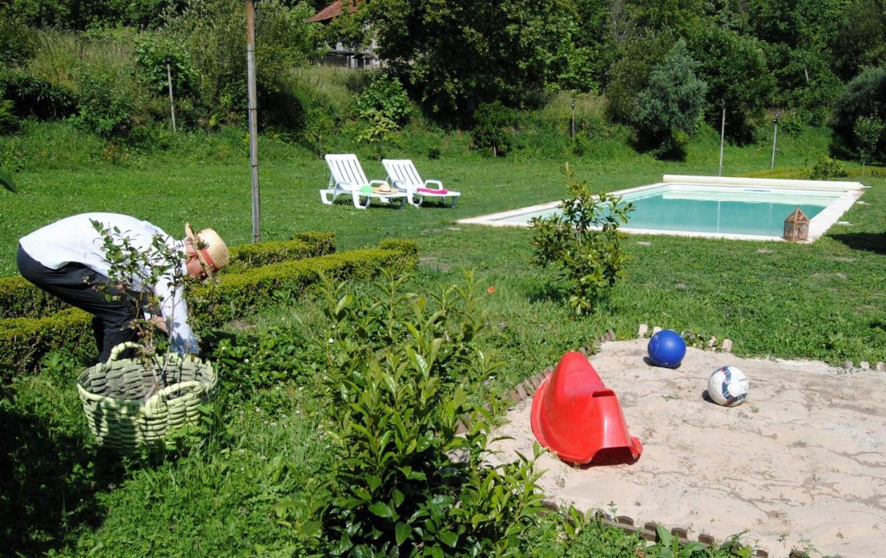 Casa De Cerqueda *