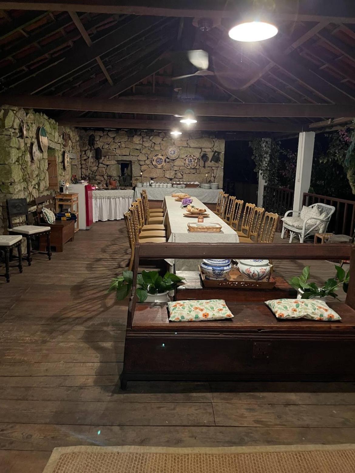 Casa De Cerqueda *